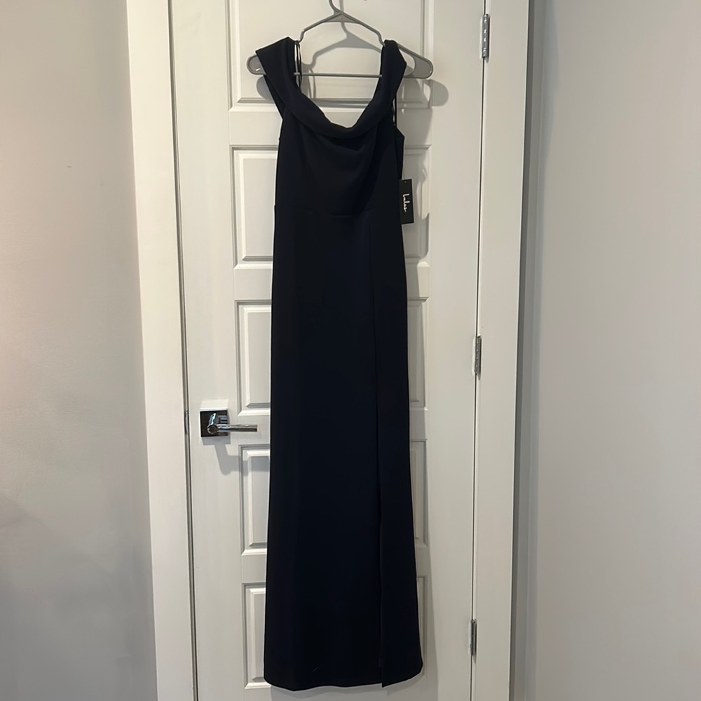 Lulus Maxi off the shoulder gown/dress. Great for more formal events